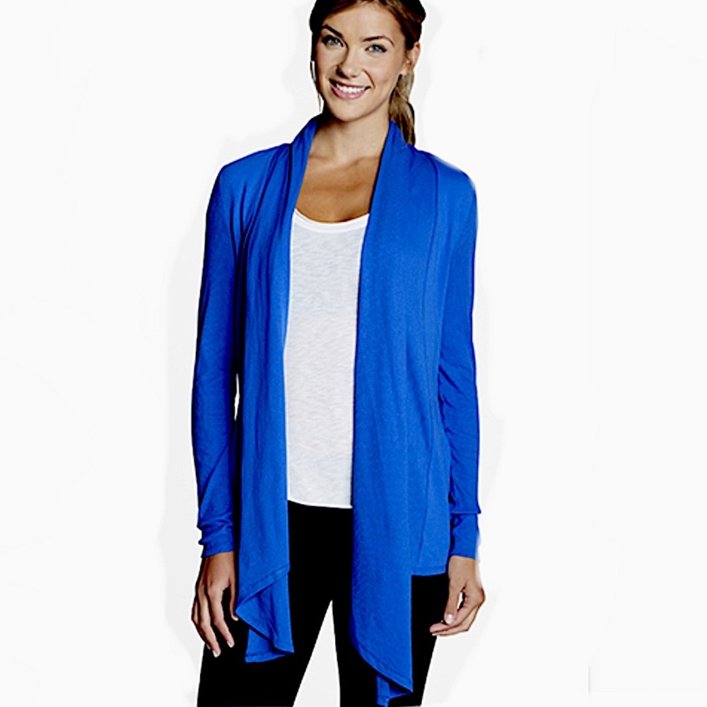 Fabletics || Woman’s Astoria Cardigan Sweater Sz S